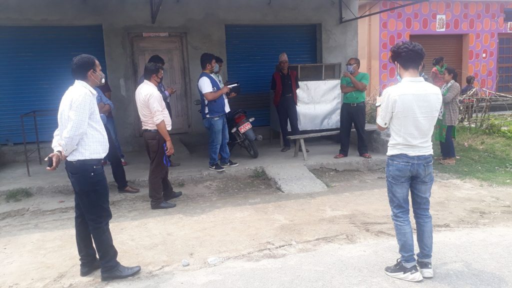पत्रकार तथा मानव अधिकारकर्मी द्धारा कञ्चनपुरमा खाद्य अधिकारको स्थितीबारे अनुगमन