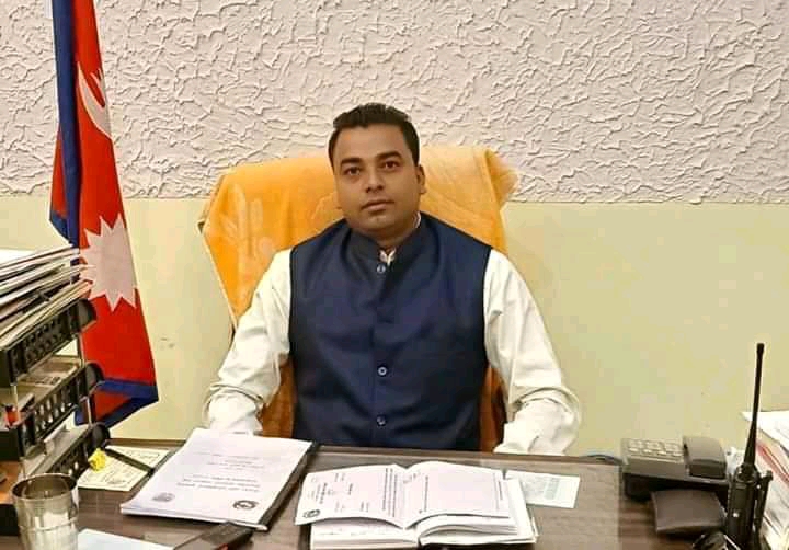 पर्सामा बिकास पुरुष बने छिपहरमाई गापा अधयक्ष गुप्ता चिकित्सक एम,बिबि,एस, र ल्याब सेवा शुरु