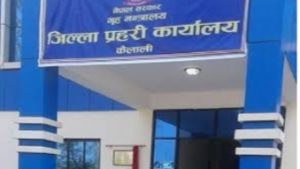 धनगढीमा १२ तोला सुन चोरी प्रकरणमा संलग्न भएको आशंकामा२जना पक्राउ ।