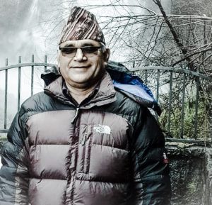 रहेनन् धनगढीका एमालेका नेता जोशी