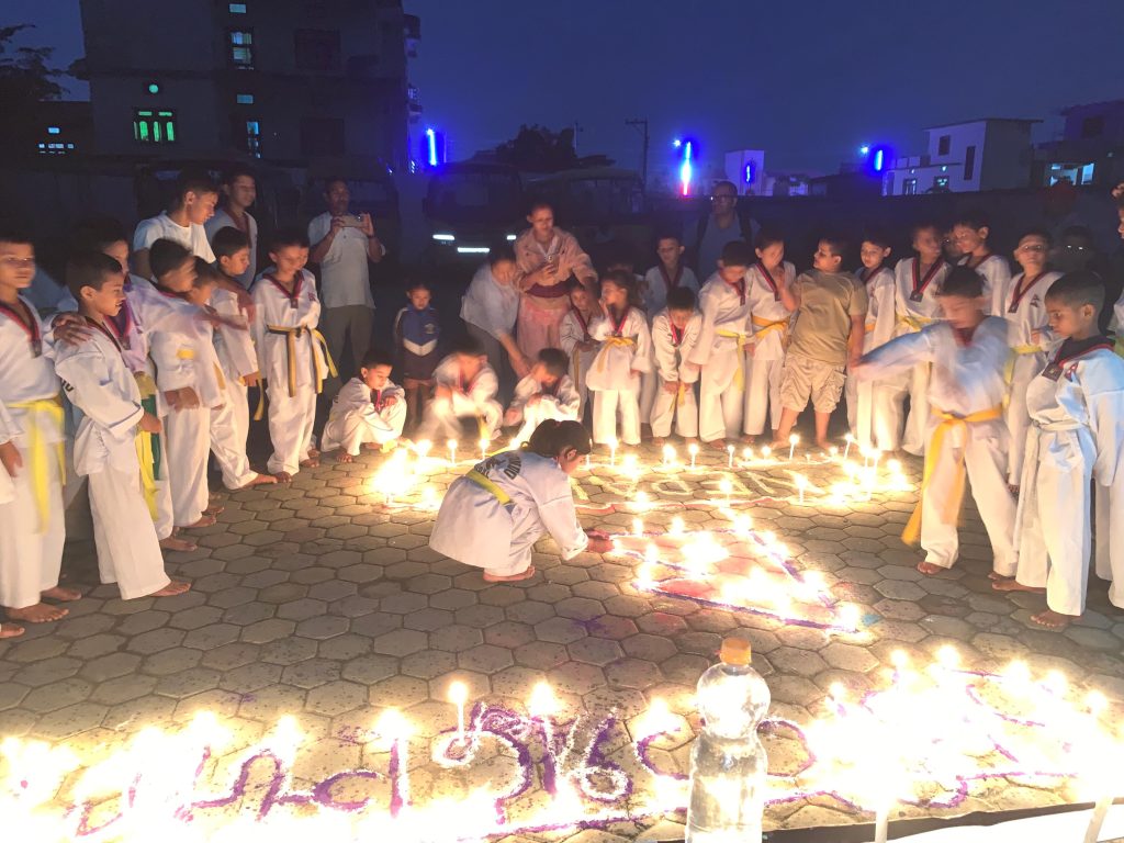 स्टेपिङ स्टाेन तेक्वान्डो डोजाङ्गद्वारा जेन्–जी आन्दोलनका शहीदप्रति श्रद्धाञ्जली